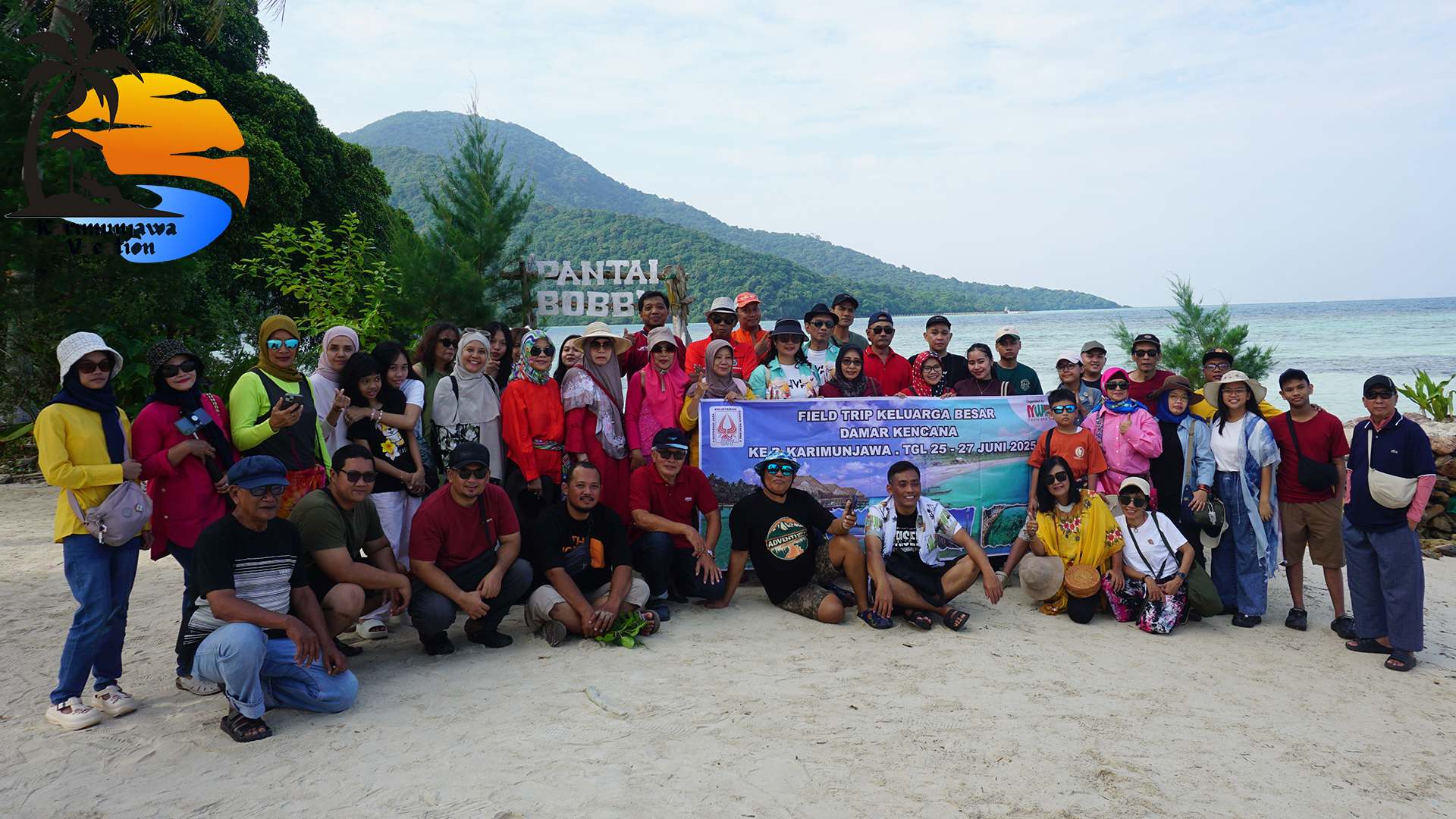 5 Pantai Tercantik di Karimunjawa yang Belum Banyak Orang Tau